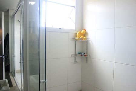 Apartamento à venda com 150m², 3 quartos e 2 vagasBanheiro da Suíte 1