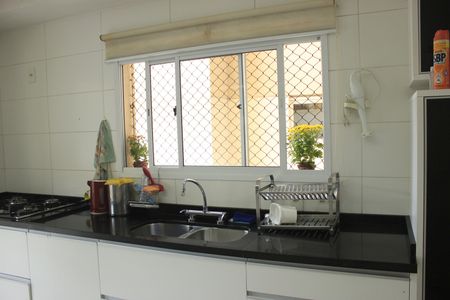 Apartamento à venda com 150m², 3 quartos e 2 vagasCozinha