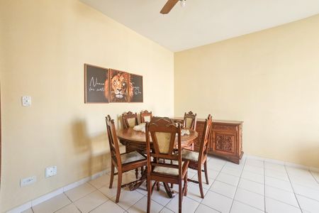 Sala de apartamento para alugar com 2 quartos, 70m² em Vila Alzira, Guarujá