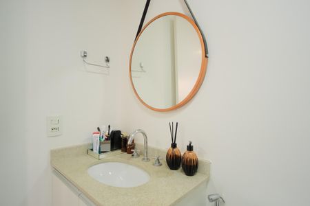 Apartamento para alugar com 100m², 2 quartos e 2 vagasBanheiro Social