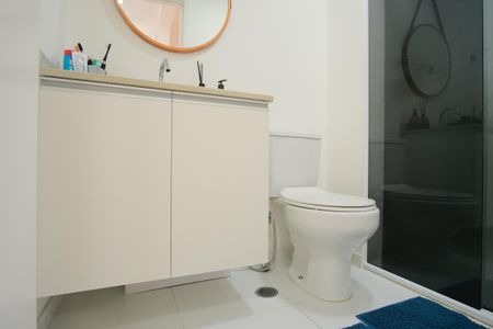 Apartamento para alugar com 100m², 2 quartos e 2 vagasBanheiro Social