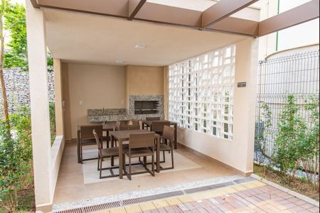 Apartamento à venda com 33m², 2 quartos e sem vagaÁrea comum - Churrasqueira