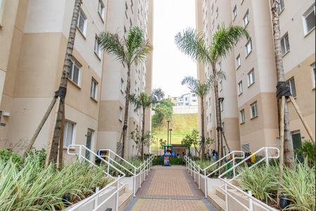 Apartamento à venda com 33m², 2 quartos e sem vagaÁrea comum