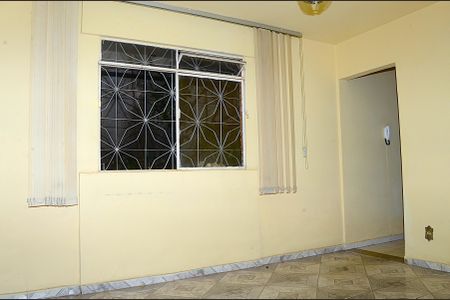 Quarto 1 de casa para alugar com 3 quartos, 190m² em São Gabriel, Belo Horizonte