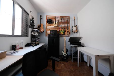 Casa à venda com 120m², 4 quartos e 2 vagasQuarto 3