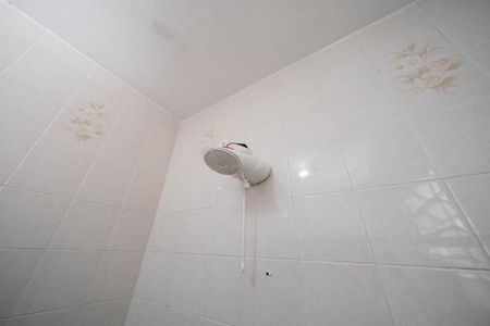 Casa à venda com 120m², 4 quartos e 2 vagasBanheiro 2