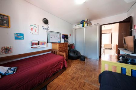 Casa à venda com 120m², 4 quartos e 2 vagasQuarto 1