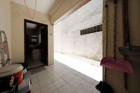 Casa à venda com 120m², 4 quartos e 2 vagasÁrea de Serviço