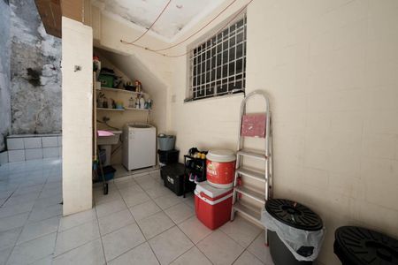 Casa à venda com 120m², 4 quartos e 2 vagasÁrea de Serviço