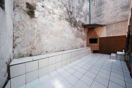 Casa à venda com 120m², 4 quartos e 2 vagasQuintal