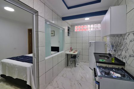 Sala/Cozinha de kitnet/studio para alugar com 1 quarto, 40m² em Bairro dos Casa, São Bernardo do Campo