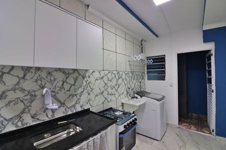 Sala/Cozinha de kitnet/studio para alugar com 1 quarto, 40m² em Bairro dos Casa, São Bernardo do Campo