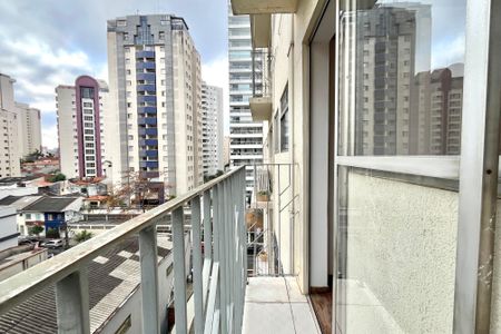 Varanda de apartamento para alugar com 2 quartos, 47m² em Parque Imperial, São Paulo