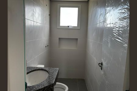 Banheiro de casa para alugar com 2 quartos, 80m² em Aberta dos Morros, Porto Alegre