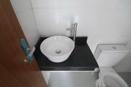 Casa para alugar com 120m², 2 quartos e 1 vagaBanheiro Suíte