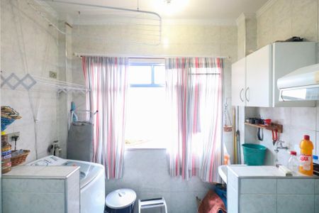 Apartamento à venda com 37m², 1 quarto e 1 vaga Apartamento à venda com 37m², 1 quarto e 1 vagaCozinha e Área de Serviço