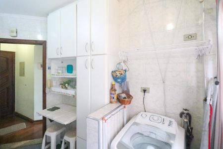 Apartamento à venda com 37m², 1 quarto e 1 vaga Apartamento à venda com 37m², 1 quarto e 1 vagaCozinha e Área de Serviço