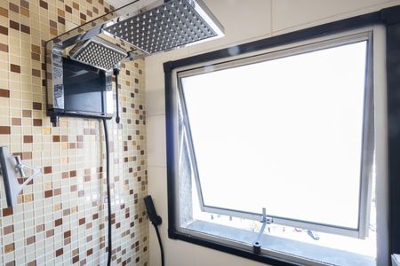 Apartamento à venda com 58m², 2 quartos e 1 vaga Apartamento à venda com 58m², 2 quartos e 1 vagaBanheiro