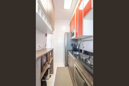 Apartamento à venda com 58m², 2 quartos e 1 vaga Apartamento à venda com 58m², 2 quartos e 1 vagaCozinha e Área de Serviço