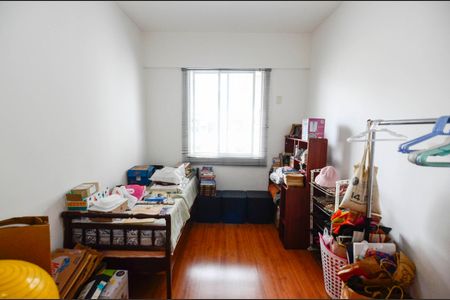 Casa à venda com 225m², 4 quartos e 2 vagas Casa à venda com 225m², 4 quartos e 2 vagasQuarto 2