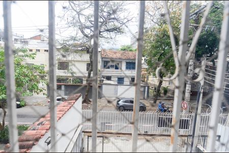 Casa à venda com 225m², 4 quartos e 2 vagas Casa à venda com 225m², 4 quartos e 2 vagasQuarto 1