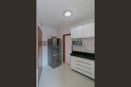 Apartamento para alugar com 130m², 3 quartos e 2 vagasCozinha