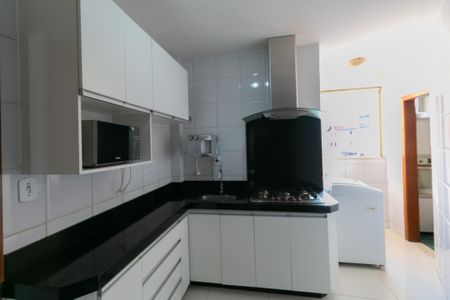 Apartamento para alugar com 130m², 3 quartos e 2 vagasCozinha