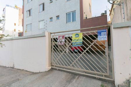 Apartamento para alugar com 130m², 3 quartos e 2 vagasFachada 
