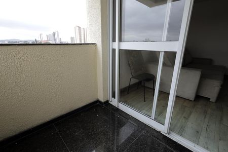 Sacada de apartamento para alugar com 1 quarto, 50m² em Vila Vilma, Santo André