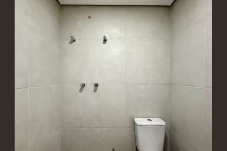 Apartamento à venda com 61m², 2 quartos e 1 vaga Apartamento à venda com 61m², 2 quartos e 1 vagaBanheiro