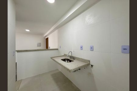 Apartamento à venda com 61m², 2 quartos e 1 vaga Apartamento à venda com 61m², 2 quartos e 1 vagaCozinha