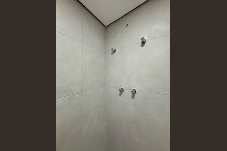 Apartamento à venda com 61m², 2 quartos e 1 vaga Apartamento à venda com 61m², 2 quartos e 1 vagaBanheiro