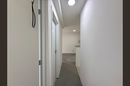 Apartamento à venda com 61m², 2 quartos e 1 vaga Apartamento à venda com 61m², 2 quartos e 1 vagaCorredor Quartos