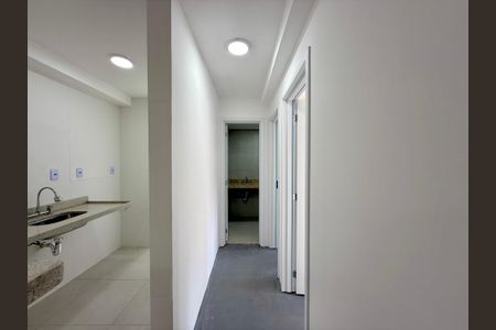 Apartamento à venda com 61m², 2 quartos e 1 vaga Apartamento à venda com 61m², 2 quartos e 1 vagaCorredor Quartos