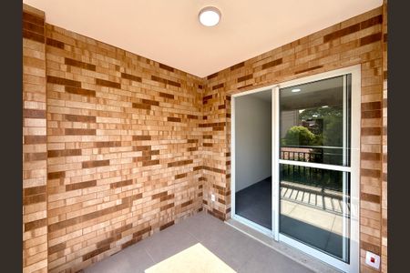 Sacada de apartamento à venda com 2 quartos, 61m² em Santo Amaro, São Paulo