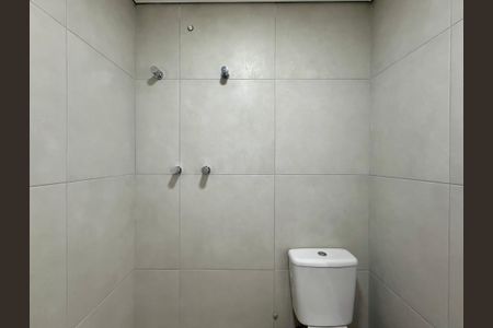 Apartamento à venda com 61m², 2 quartos e 1 vaga Apartamento à venda com 61m², 2 quartos e 1 vagaBanheiro