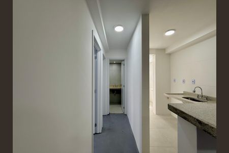 Apartamento à venda com 56m², 2 quartos e 1 vaga Apartamento à venda com 56m², 2 quartos e 1 vagaCorredor Quartos