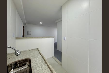 Apartamento à venda com 56m², 2 quartos e 1 vaga Apartamento à venda com 56m², 2 quartos e 1 vagaCozinha