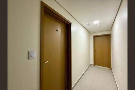 Apartamento à venda com 35m², 1 quarto e sem vaga Apartamento à venda com 35m², 1 quarto e sem vagaHall Apartamento