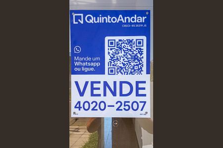 Casa à venda com 133m², 3 quartos e 2 vagasPlaquinha