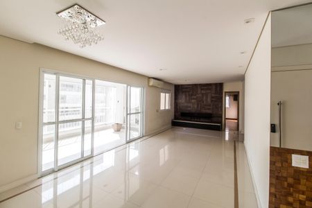 Sala de apartamento para alugar com 3 quartos, 136m² em Alphaville, Santana de Parnaíba