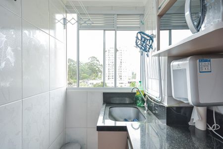 Apartamento à venda com 44m², 2 quartos e 1 vaga Apartamento à venda com 44m², 2 quartos e 1 vagaÁrea de Serviço