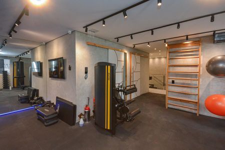 Apartamento à venda com 44m², 2 quartos e 1 vaga Apartamento à venda com 44m², 2 quartos e 1 vagaÁrea comum - Academia