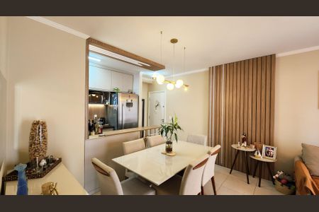 Apartamento à venda com 83m², 3 quartos e 2 vagas Apartamento à venda com 83m², 3 quartos e 2 vagasSala