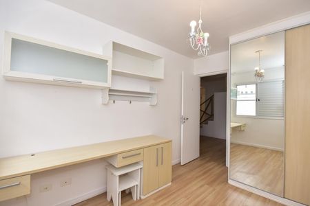 Casa de condomínio à venda com 200m², 4 quartos e 2 vagasQuarto 2