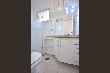 Casa de condomínio à venda com 200m², 4 quartos e 2 vagasBanheiro Suíte 1