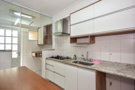 Casa de condomínio à venda com 200m², 4 quartos e 2 vagasCozinha