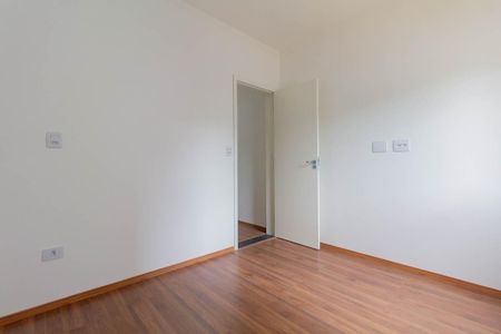 Casa à venda com 130m², 3 quartos e 2 vagas Casa à venda com 130m², 3 quartos e 2 vagasQuarto 1