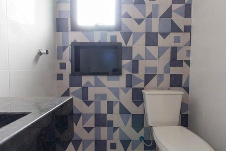 Casa à venda com 130m², 3 quartos e 2 vagas Casa à venda com 130m², 3 quartos e 2 vagasBanheiro 1