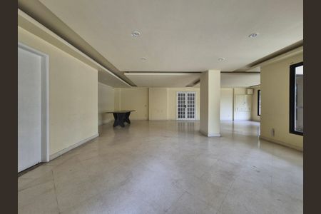 Apartamento à venda com 172m², 3 quartos e 3 vagasÁrea comum